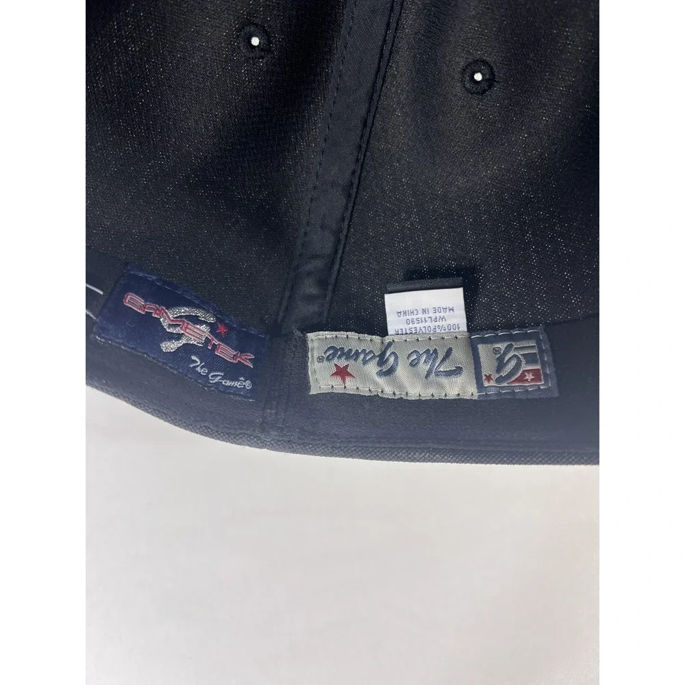 The Game Wagner's Softball Black Fitted Hat Cap Size Large Gametek Embroidered